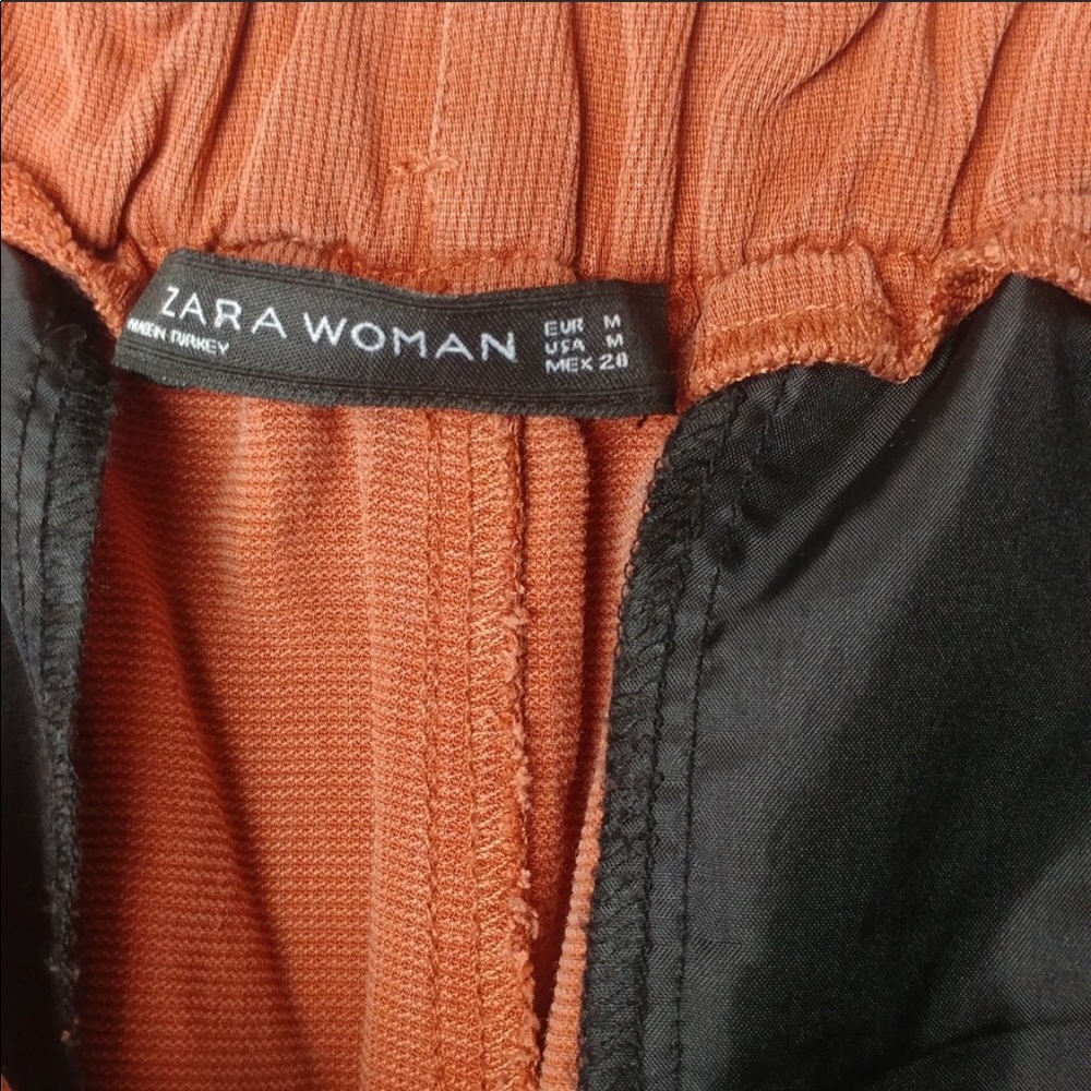 Zara paperbag waist shorts - Picture 3 of 3